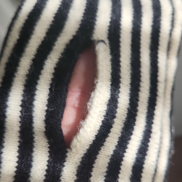 Lambswool Turtleneck Sweater - Picture 6 of 8